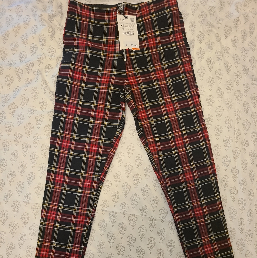 Cheqeuered Leggings from Zara